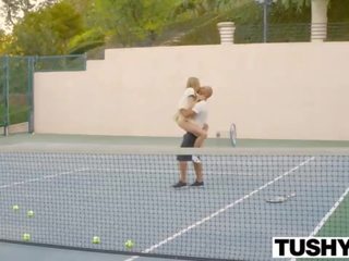 Miang/gatal panas fuck dengan yang tenis jurulatih