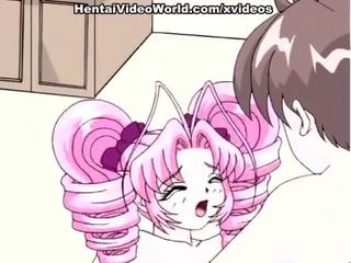 で ベッド ととも​​に a pink-haired エロアニメ ティーン