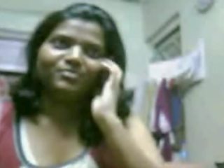 Www.xxoporn.com-Muscular-Hyderabadi-Girl-Riya-Showing-Her-Tits-on-Cam